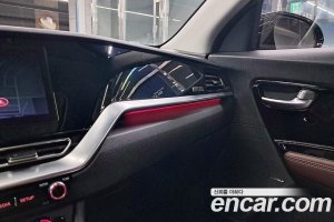 Kia Niro 1.6 HEV 2021 года из Южной Кореи