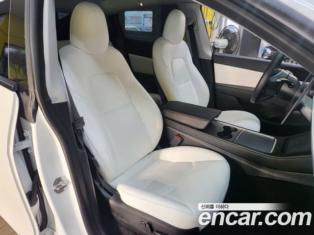 Tesla Model Y Standard RANGE 2021 года из Кореи