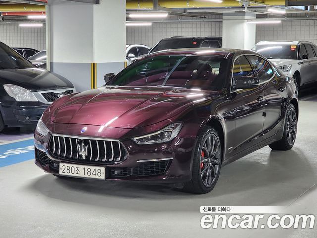 Maserati Ghibli 3.0S Q4 GranLusso 2019 года из Кореи