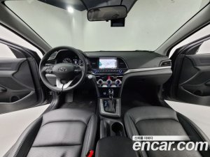 Hyundai AVANTE 1.6 2020 года из Южной Кореи