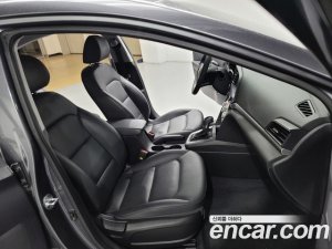 Hyundai AVANTE 1.6 2020 года из Южной Кореи