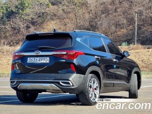Kia Seltos Дизель 1.6 2WD 2020 года из Южной Кореи