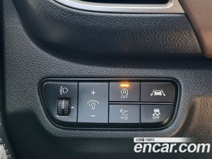 Kia Seltos Дизель 1.6 2WD 2020 года из Южной Кореи