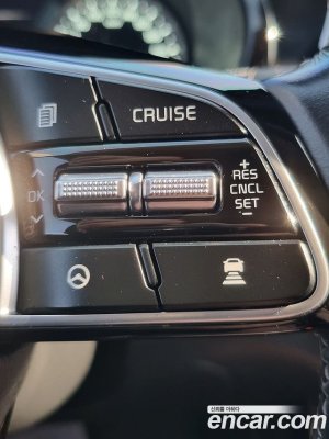 Kia Seltos Дизель 1.6 2WD 2020 года из Южной Кореи