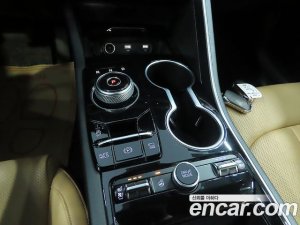 Kia K5 2.0 2020 года из Южной Кореи