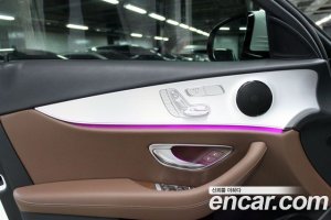 Mercedes-Benz E-Class E250 Avantgarde 2021 года из Южной Кореи