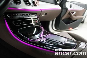 Mercedes-Benz E-Class E250 Avantgarde 2021 года из Южной Кореи