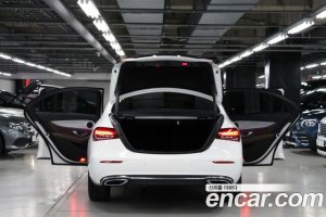 Mercedes-Benz E-Class E250 Avantgarde 2021 года из Южной Кореи