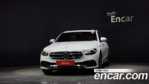 Mercedes-Benz E-Class E350 4MATIC Avantgarde 2021 года из Южной Кореи