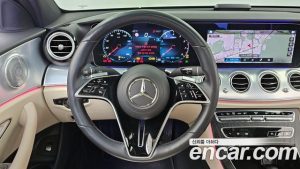 Mercedes-Benz E-Class E350 4MATIC Avantgarde 2021 года из Южной Кореи