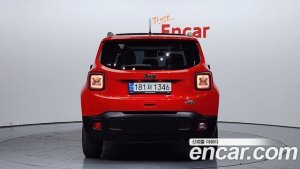 Jeep Renegade 2.4 Longitude 2021 года из Южной Кореи