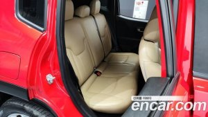 Jeep Renegade 2.4 Longitude 2021 года из Южной Кореи