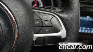 Jeep Renegade 2.4 Longitude 2021 года из Южной Кореи