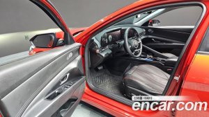 Hyundai AVANTE 1.6 2021 года из Южной Кореи