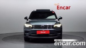Volkswagen Tiguan 2.0 TDI Prestige 2020 года из Южной Кореи