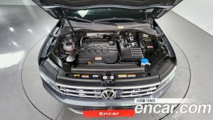 Volkswagen Tiguan 2.0 TDI Prestige 2020 года из Южной Кореи