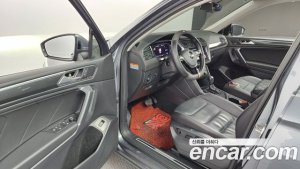 Volkswagen Tiguan 2.0 TDI Prestige 2020 года из Южной Кореи