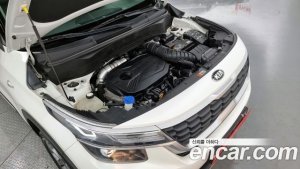 Kia Seltos Бензин 1.6 Turbo 2WD 2020 года из Южной Кореи