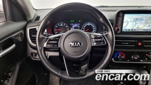 Kia Seltos Бензин 1.6 Turbo 2WD 2020 года из Южной Кореи