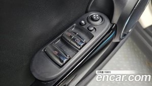 Mini Cooper Convertible DEFAULT 2021 года из Южной Кореи