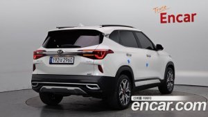 Kia Seltos Бензин 1.6 Turbo 4WD 2022 года из Южной Кореи