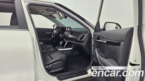 Kia Seltos Бензин 1.6 Turbo 4WD 2022 года из Южной Кореи