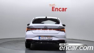 Hyundai AVANTE 1.6 2021 года из Южной Кореи