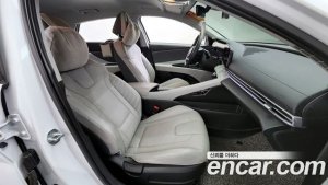 Hyundai AVANTE 1.6 2021 года из Южной Кореи