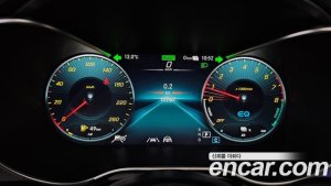 Mercedes-Benz GLC-Class GLC300e 4MATIC Coupe 2021 года из Южной Кореи