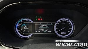 Kia Niro 1.6 HEV 2020 года из Южной Кореи