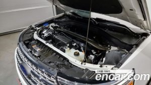 Ford Explorer 2.3 Limited 4WD 2020 года из Южной Кореи