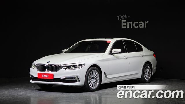 BMW 5-Series 520i Luxury 2020 года из Кореи