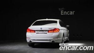 BMW 5-Series 520i Luxury 2020 года из Южной Кореи
