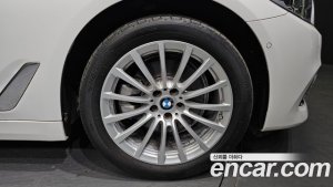 BMW 5-Series 520i Luxury 2020 года из Южной Кореи