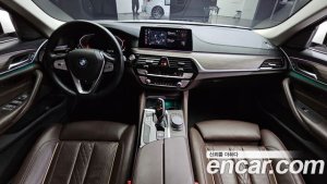 BMW 5-Series 520i Luxury 2020 года из Южной Кореи