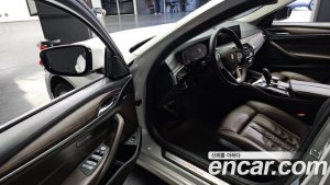 BMW 5-Series 520i Luxury 2020 года из Южной Кореи