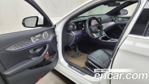 Mercedes-Benz E-Class E350 4MATIC AMG Line 2021 года из Южной Кореи