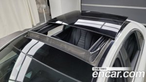 Mercedes-Benz E-Class E350 4MATIC AMG Line 2021 года из Южной Кореи