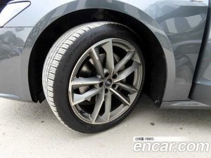 Audi A7 50 TDI 4WD Premium 2020 года из Южной Кореи