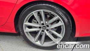Audi A7 55 TFSI 4WD Premium 2020 года из Южной Кореи