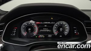 Audi A7 55 TFSI 4WD Premium 2020 года из Южной Кореи