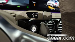 Mercedes-Benz S-Class S63 AMG 4MATIC+ 2020 года из Южной Кореи