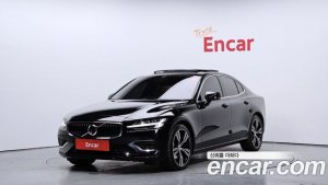 Volvo S60 B5 Inscription 2021 года из Южной Кореи