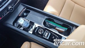 Volvo S60 B5 Inscription 2021 года из Южной Кореи