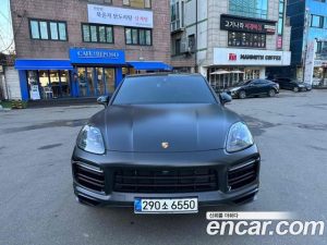 Porsche Cayenne 3.0 E-하이브리드 Coupe 2021 года из Южной Кореи