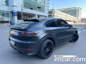 Porsche Cayenne 3.0 E-하이브리드 Coupe 2021 года из Южной Кореи