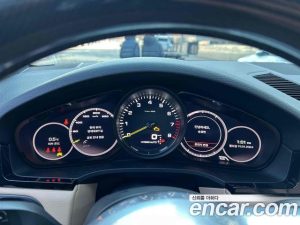 Porsche Cayenne 3.0 E-하이브리드 Coupe 2021 года из Южной Кореи