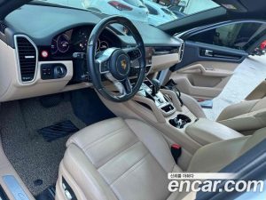 Porsche Cayenne 3.0 E-하이브리드 Coupe 2021 года из Южной Кореи