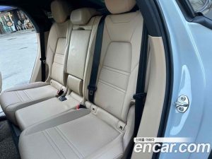 Porsche Cayenne 3.0 E-하이브리드 Coupe 2021 года из Южной Кореи