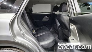 Kia Niro 1.6 HEV 2020 года из Южной Кореи